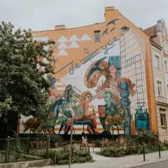 Gdzie na randkę w Poznaniu? Odkryj romantyczne miejsca idealne dla par