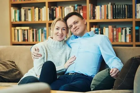 Urszula Brzezińska-Hołownia ile ma lat? Zaskakujące fakty o jej życiu i karierze
