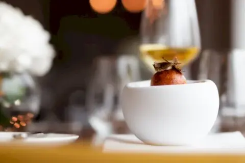 Romantyczna kolacja w Gdańsku - najlepsze miejsca na niezapomniane chwile
